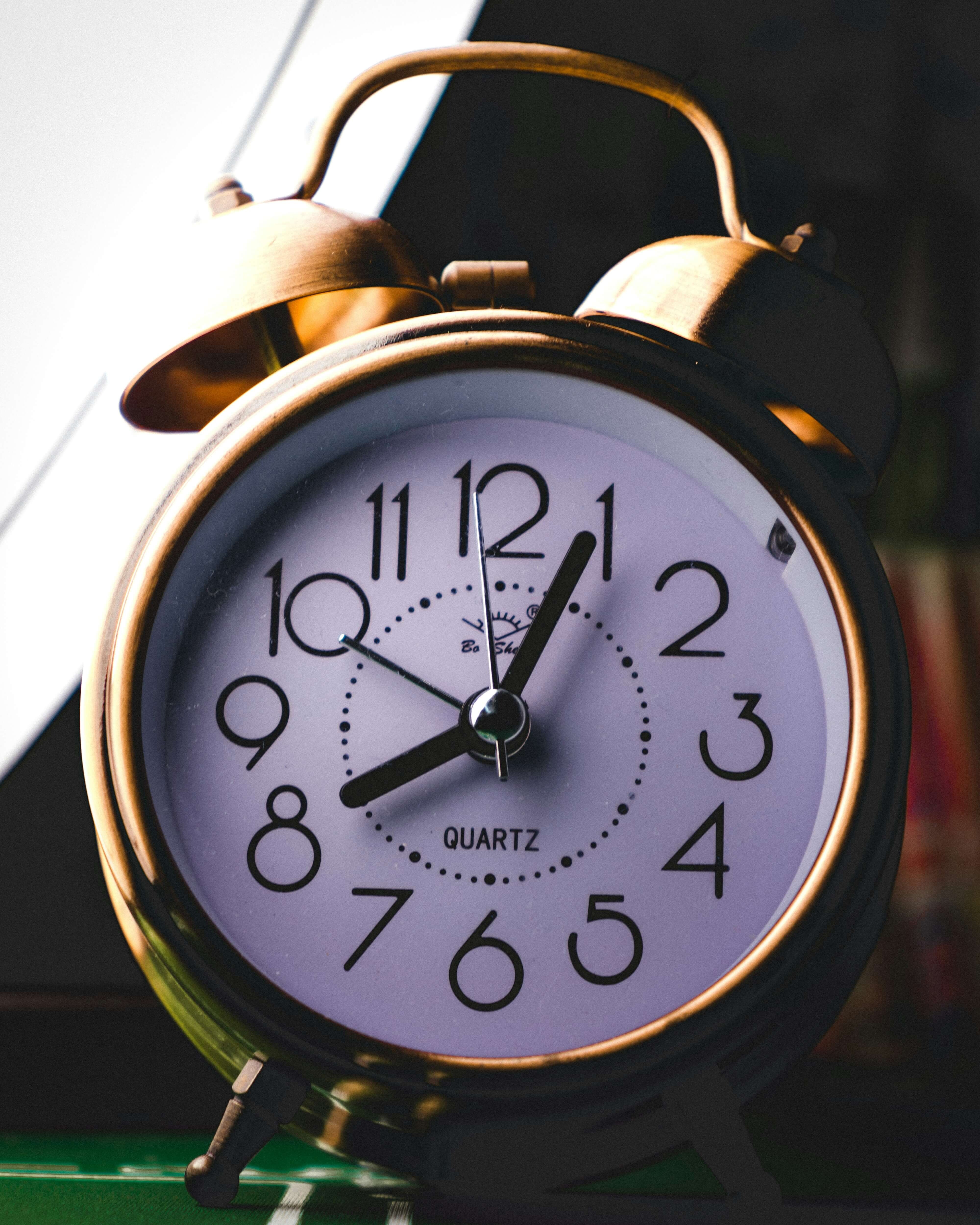 Electronic Alarm Clock